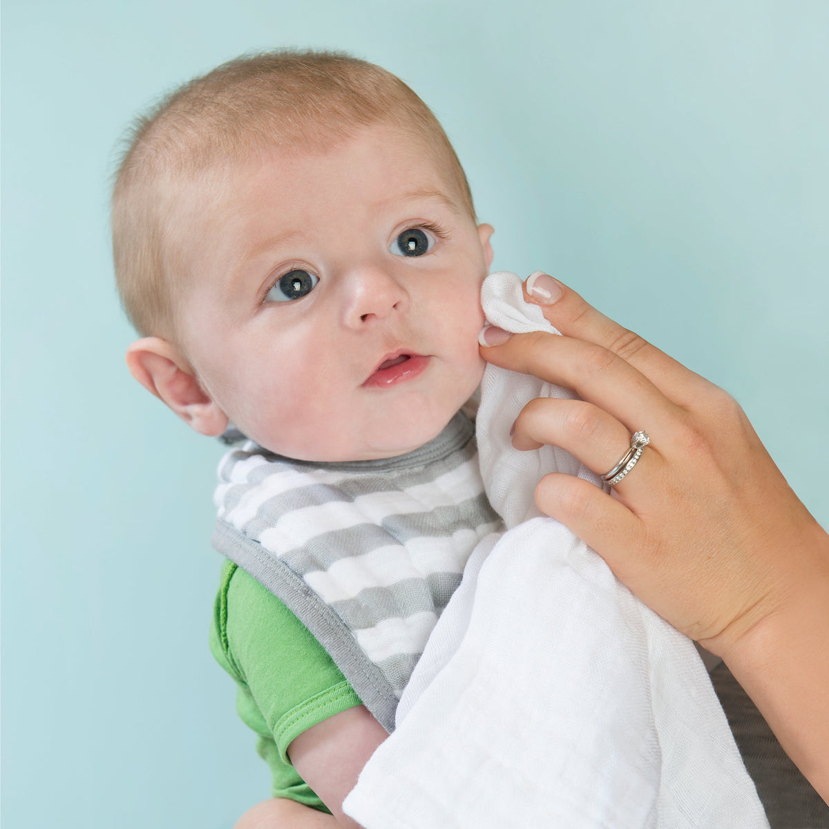 Home Essentials fully Certified Organic Cotton, All Purpose Cloth Wipes for daily home and personal routines with general everyday essentials