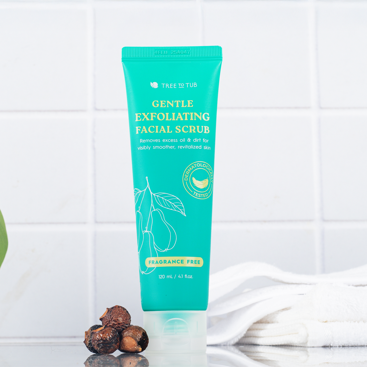 Everyday Home Gentle Exfoliating Face Wash and Cleanser with Salicylic Acid and Natural Micro-Exfoliators for Revitalized Skin for daily home and personal routines with facial skin and sun care