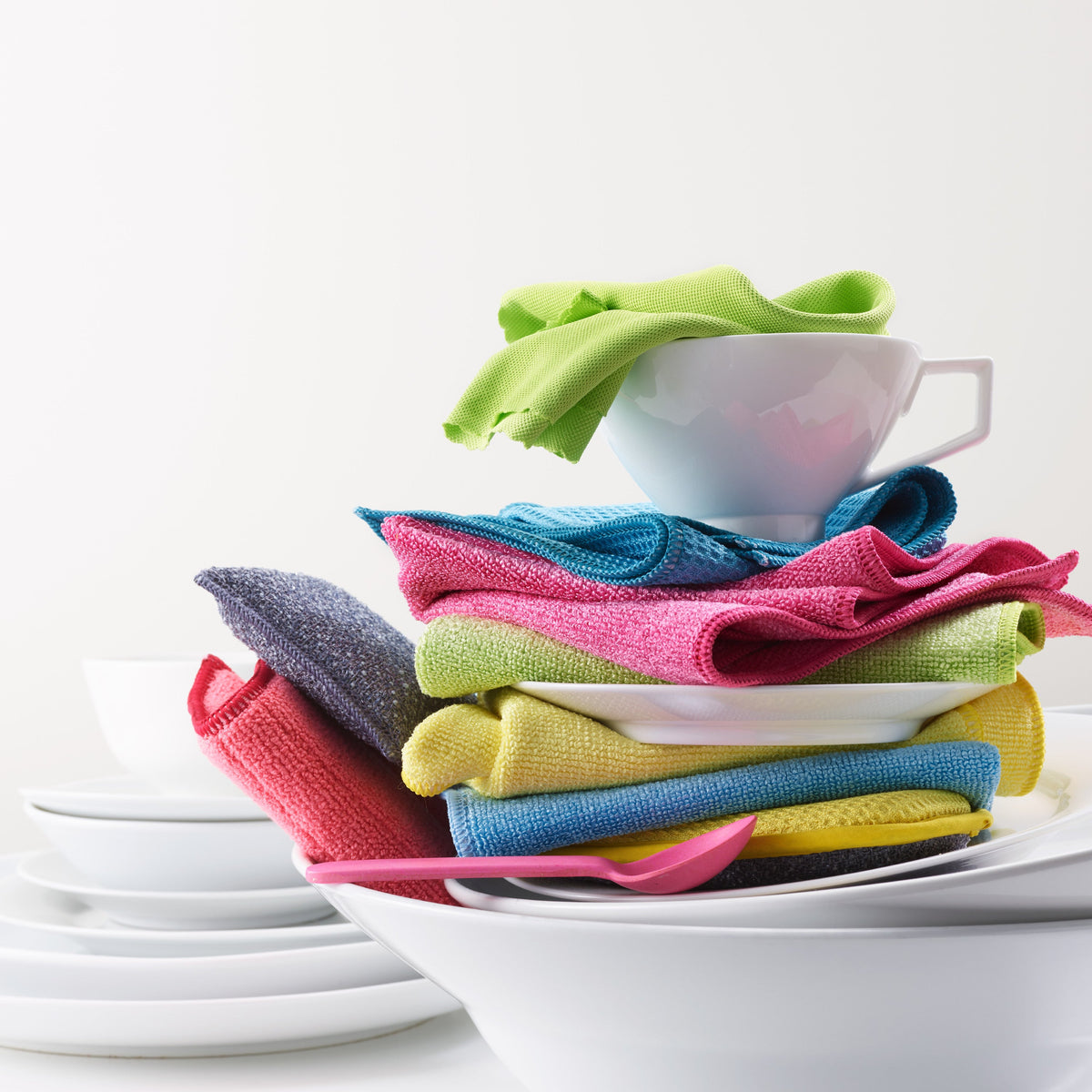 Daily Care Cleaning Pad for daily home and personal routines with cleaning laundry and paper products