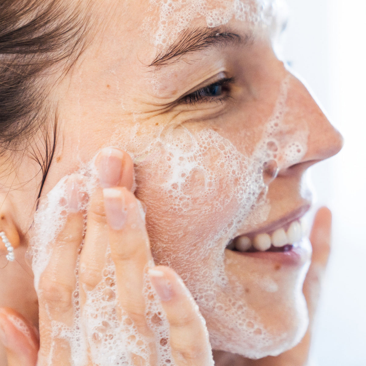 Home Essentials Fantastic Face Wash Traveler for daily home and personal routines with facial skin and sun care