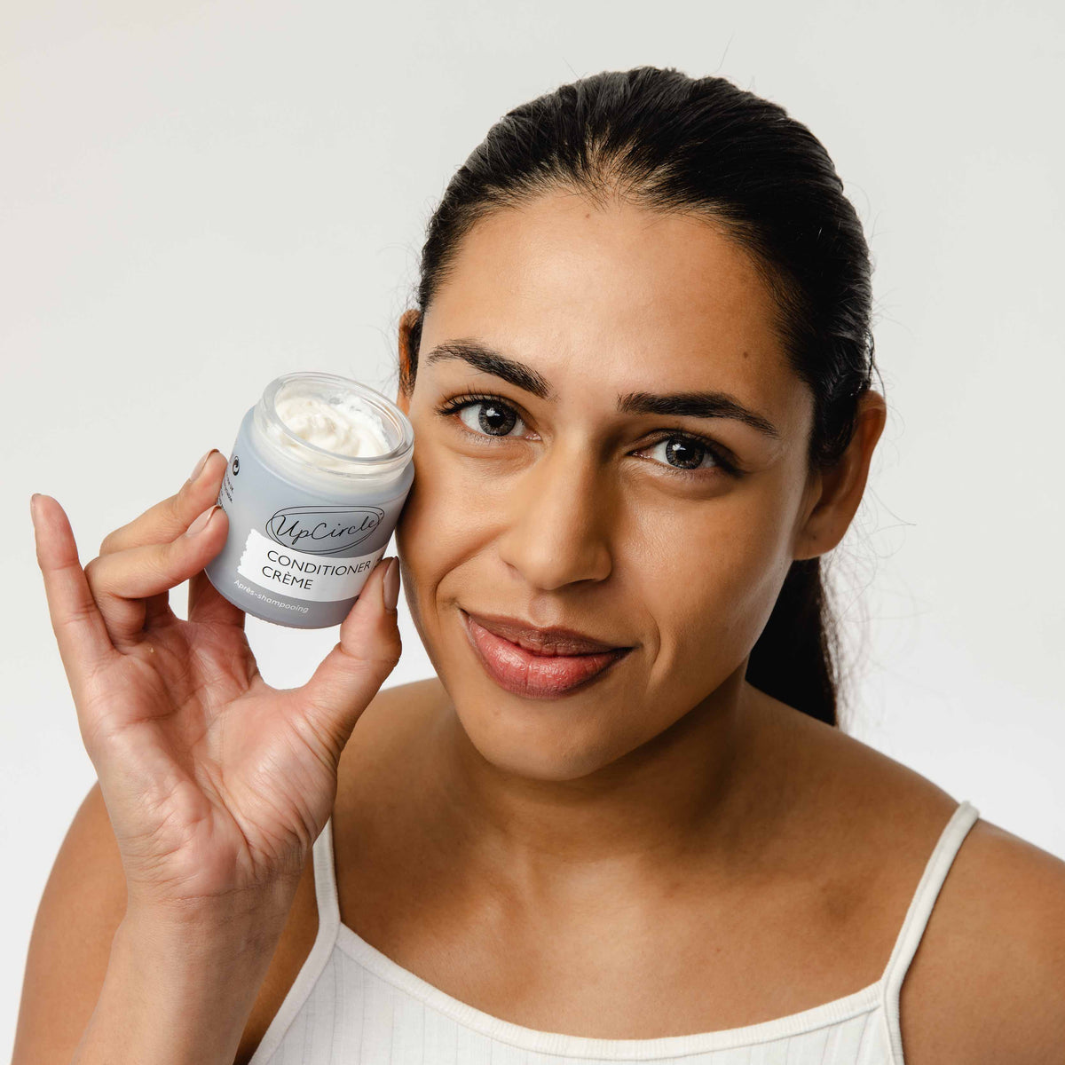 Everyday Home Conditioner Crème with Rosemary Oil, Bamboo Extract + Vitamin E for daily home and personal routines with hair care